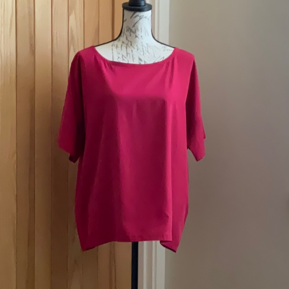 Eileen Fisher Berry Red Tencel Crewneck Top. Oversized Shortsleeved. XL